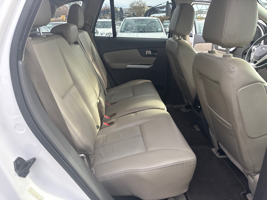 2014 Ford Edge Image 20