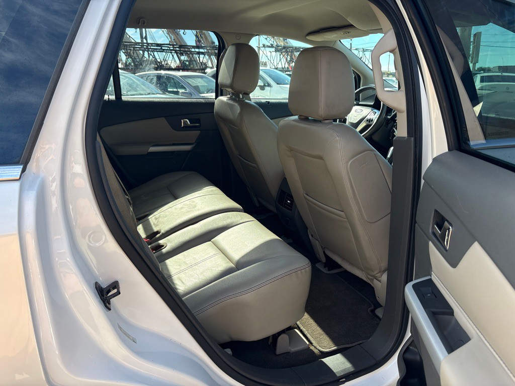 2014 Ford Edge Image 23