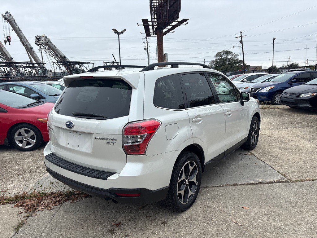 2015 Subaru Forester Image 5