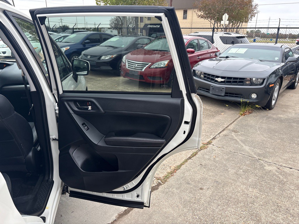 2015 Subaru Forester Image 23