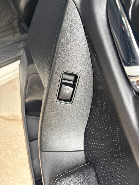 2015 Subaru Forester Image 24