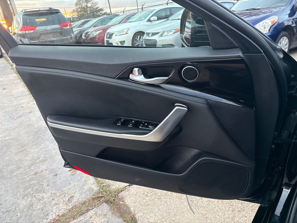 2020 Kia Stinger Image 19