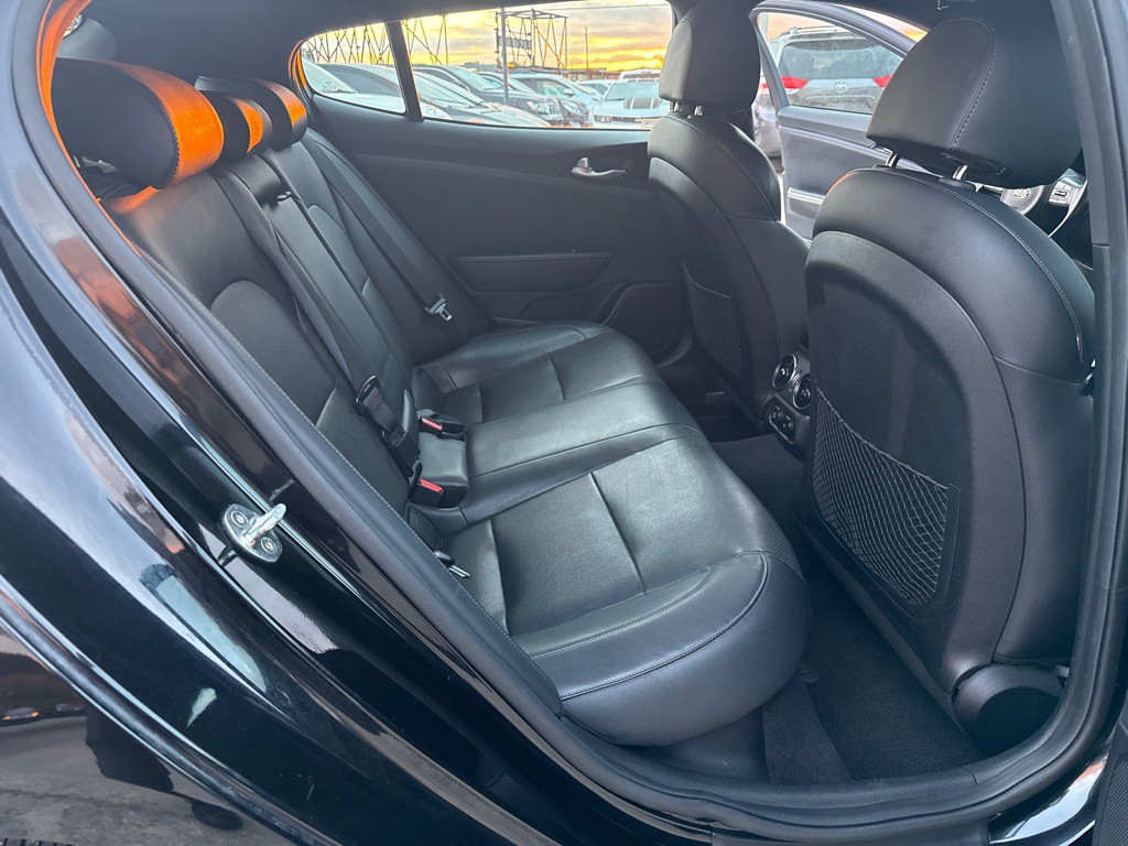 2020 Kia Stinger Image 24