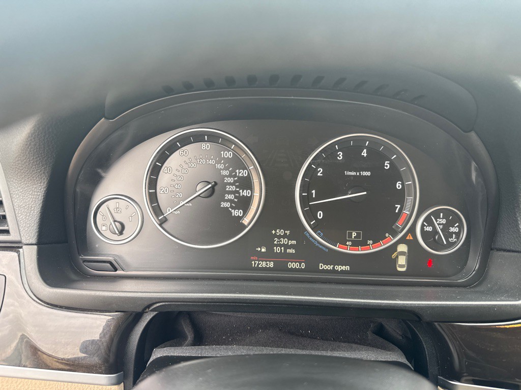 2012 BMW 5 Series Image 15