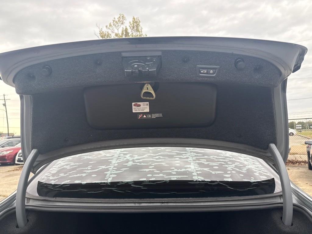 2012 BMW 5 Series Image 23