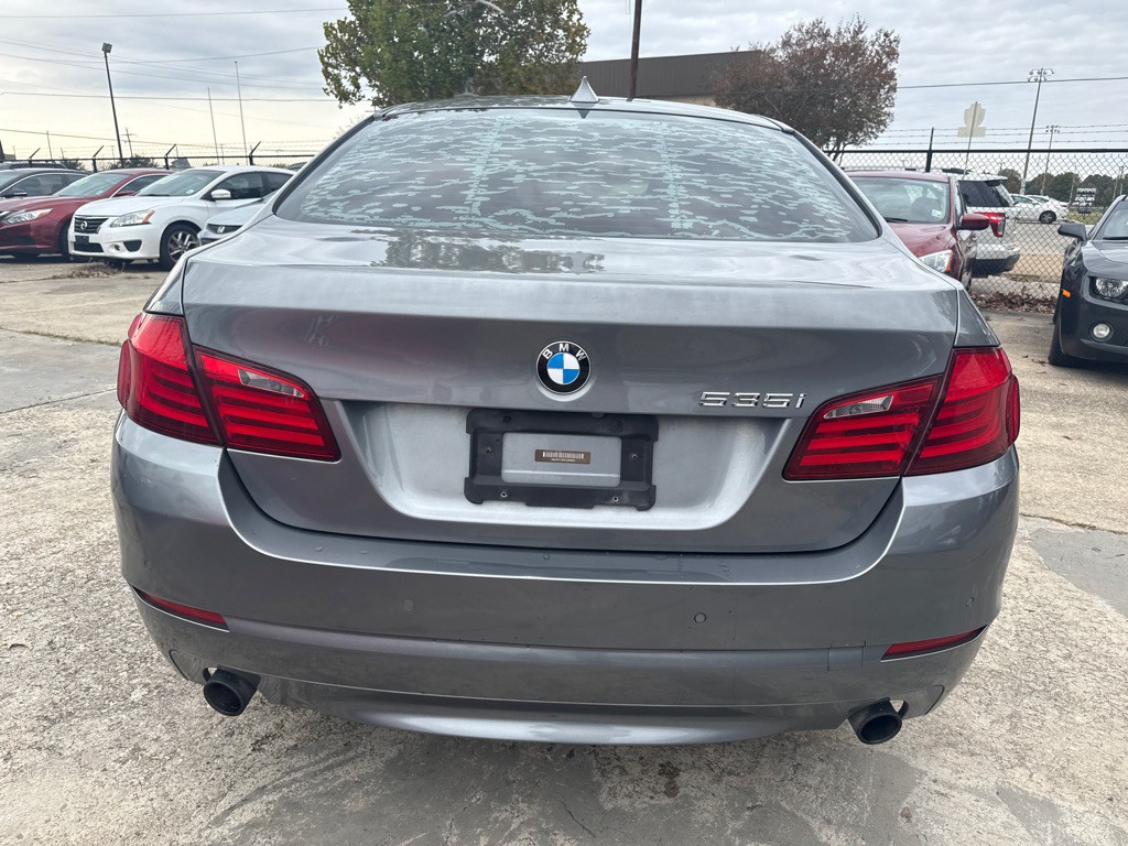 2012 BMW 5 Series Image 5