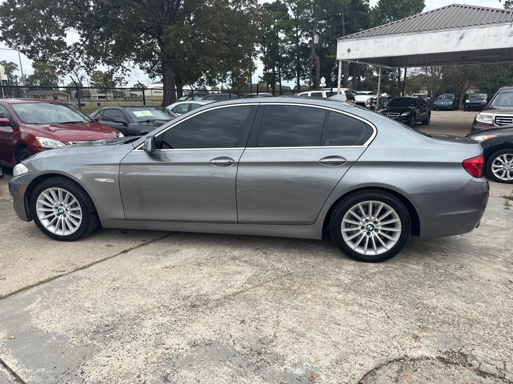 2012 BMW 5 Series Image 6