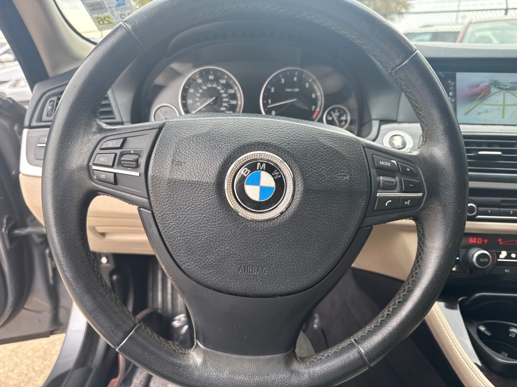 2012 BMW 5 Series Image 14