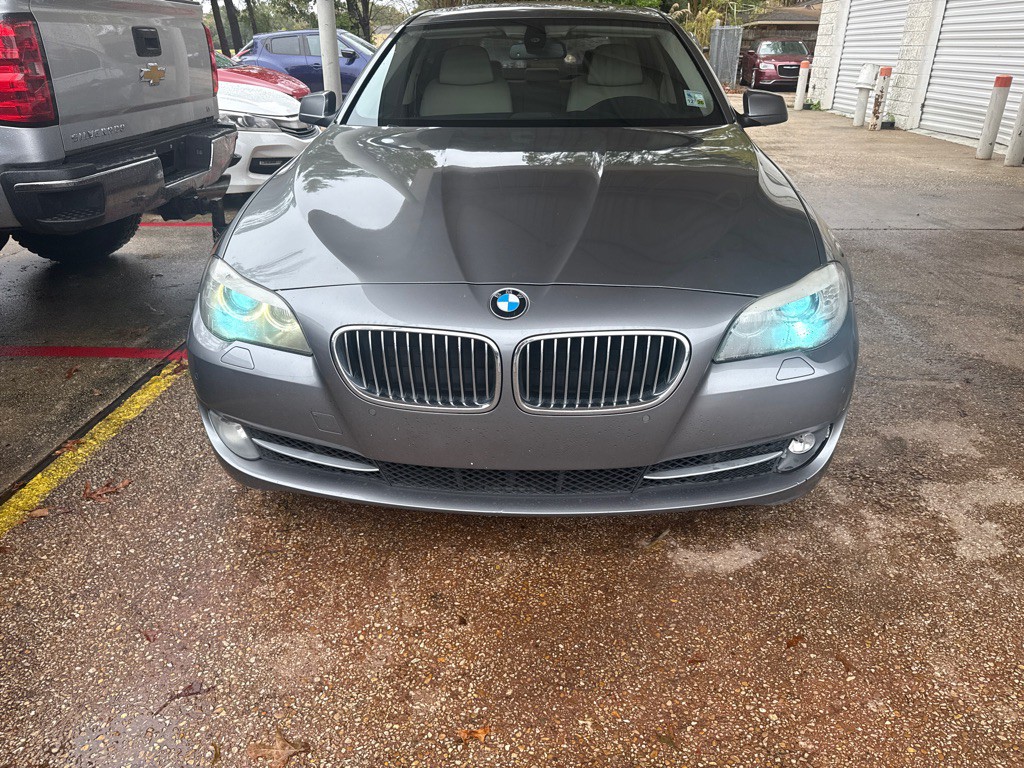 2012 BMW 5 Series Image 34