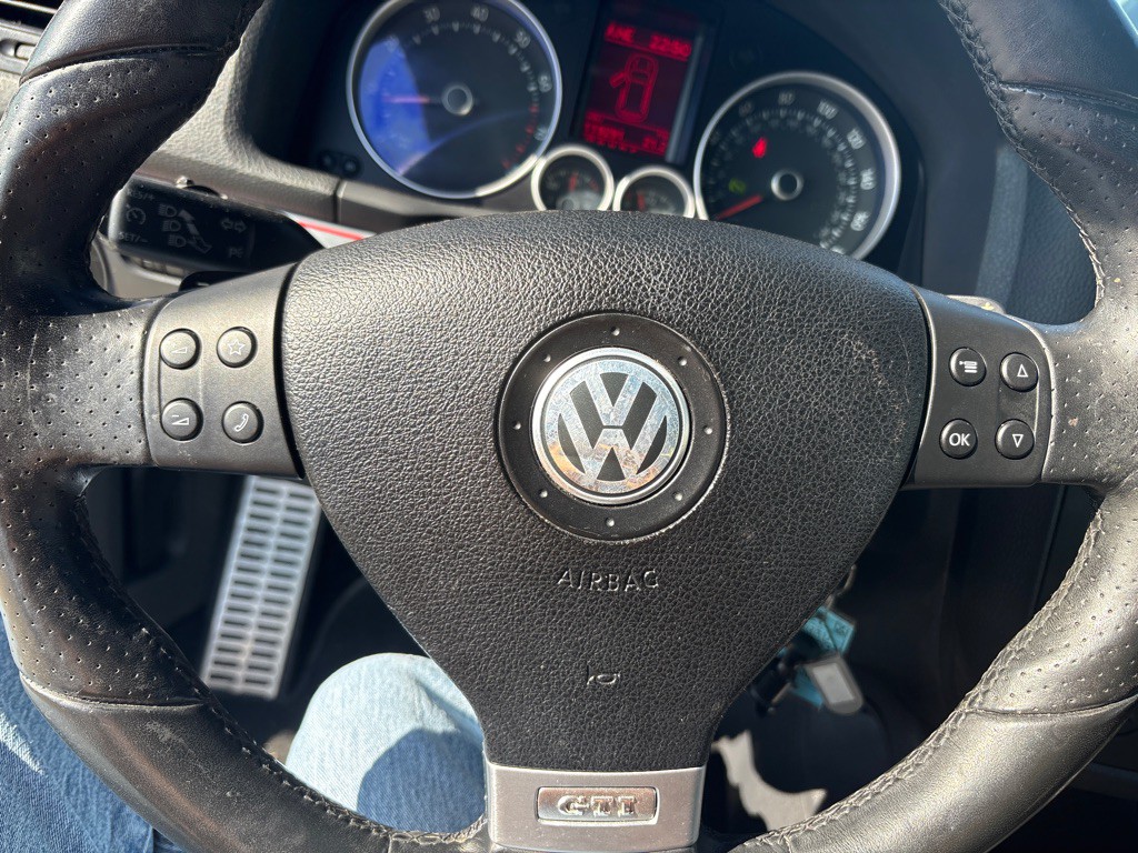 2009 Volkswagen GTI Image 13