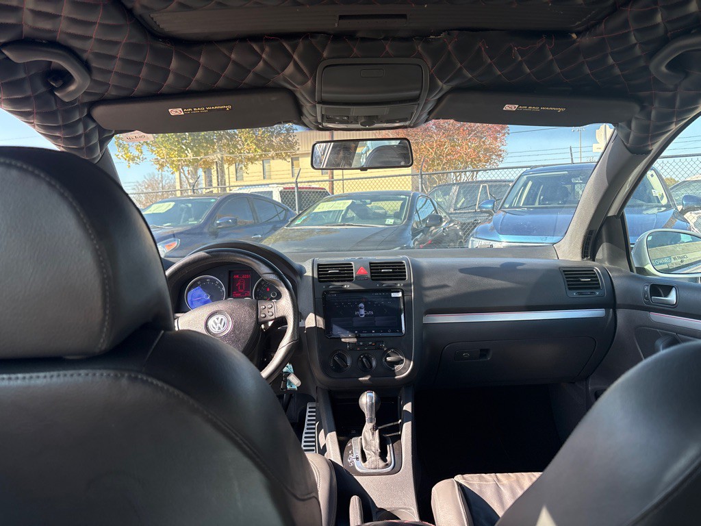 2009 Volkswagen GTI Image 18