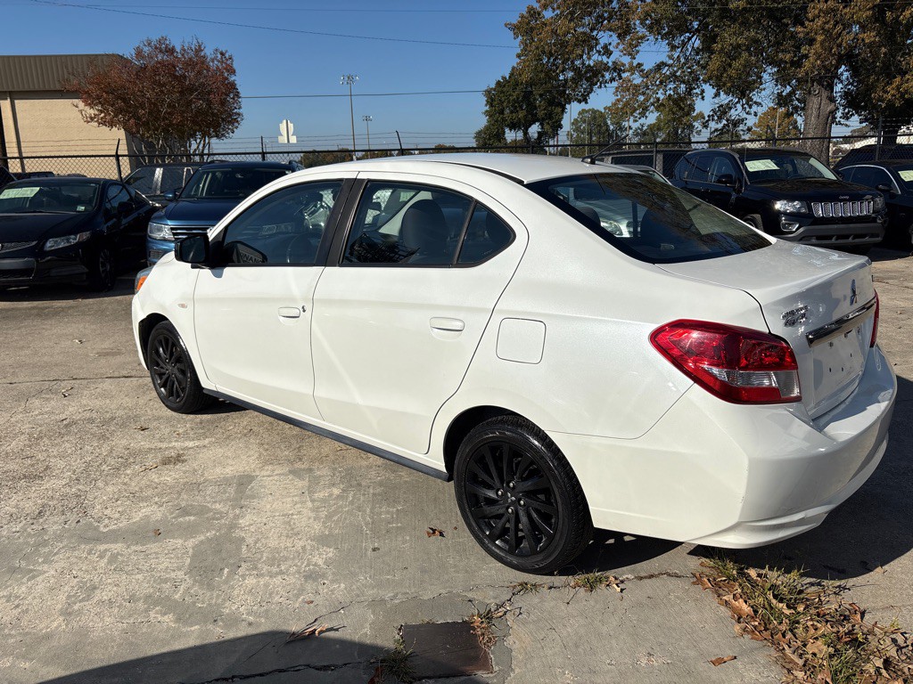 2020 Mitsubishi Mirage Image 3