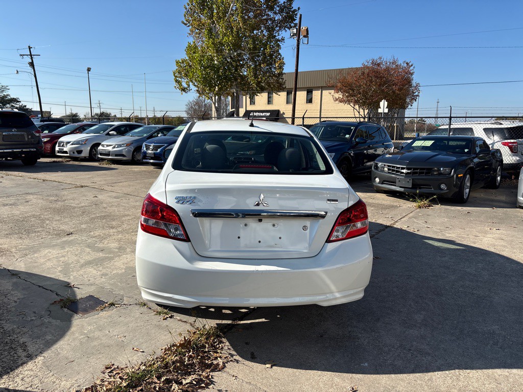 2020 Mitsubishi Mirage Image 4