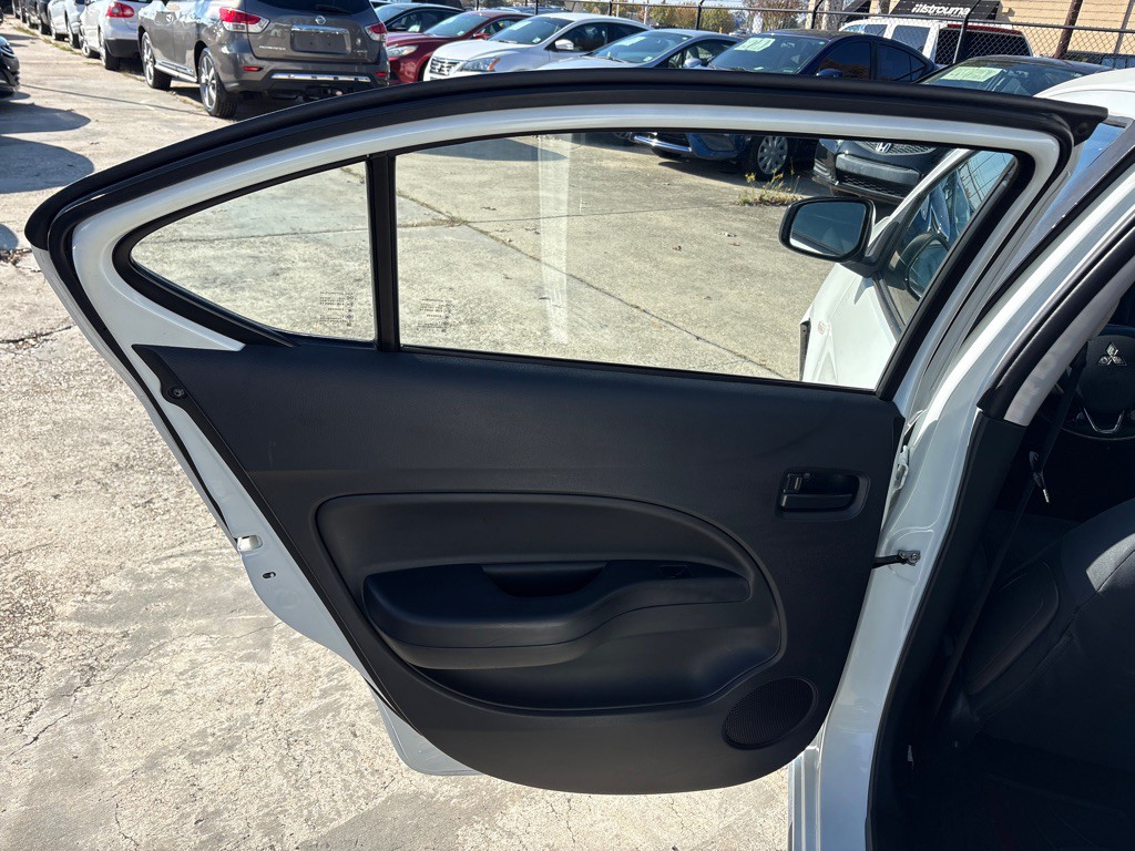 2020 Mitsubishi Mirage Image 18