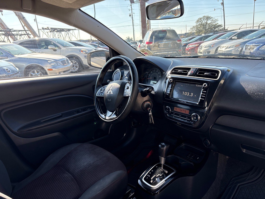 2020 Mitsubishi Mirage Image 24