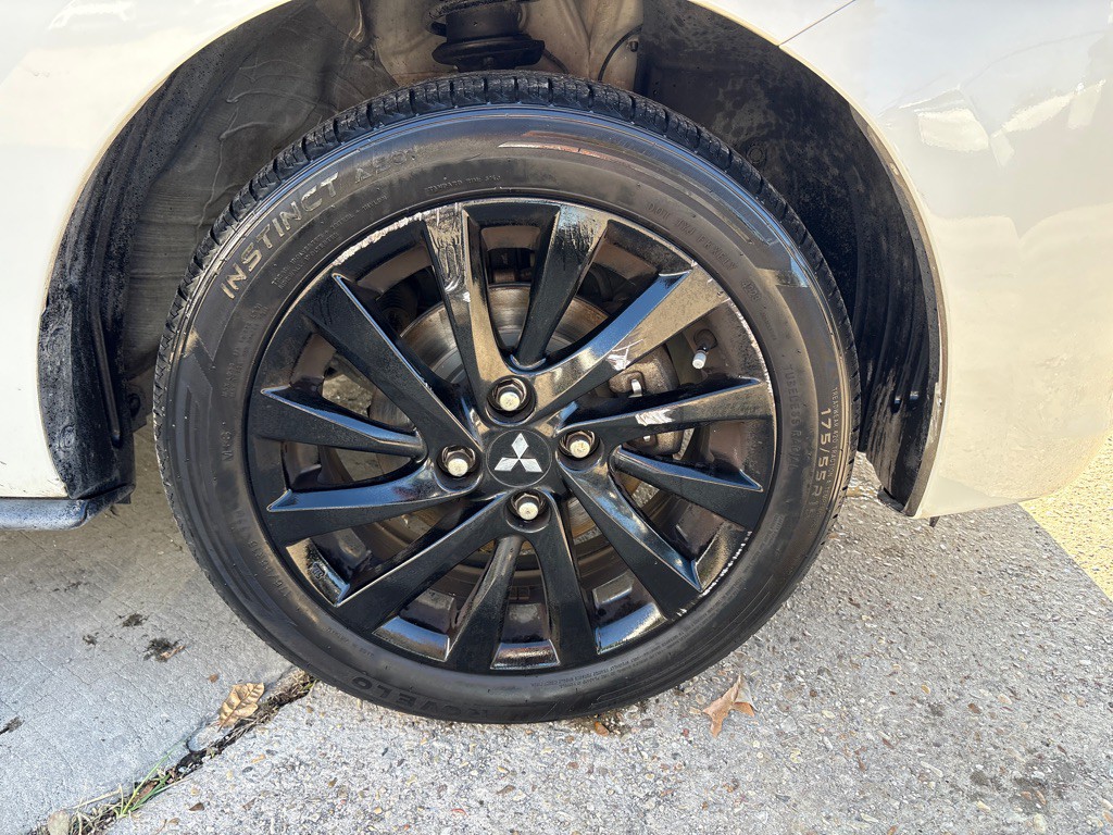 2020 Mitsubishi Mirage Image 27