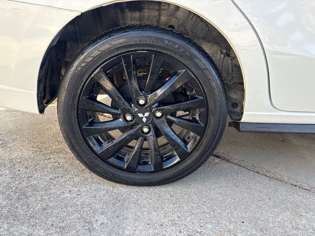 2020 Mitsubishi Mirage Image 29