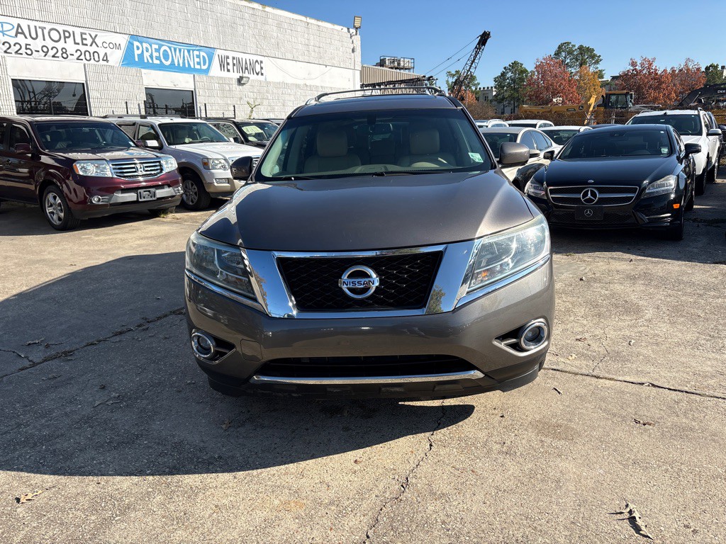 2014 Nissan Pathfinder Image 8