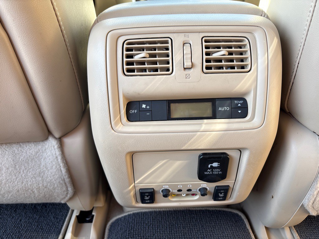 2014 Nissan Pathfinder Image 19