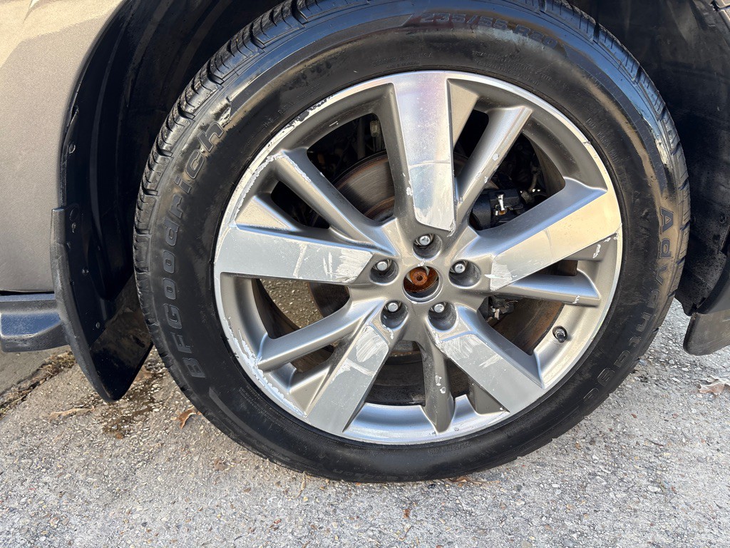 2014 Nissan Pathfinder Image 28