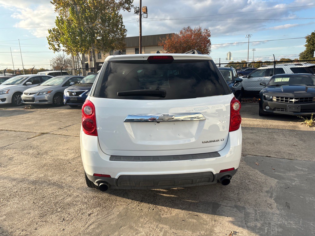 2010 Chevrolet Equinox Image 4