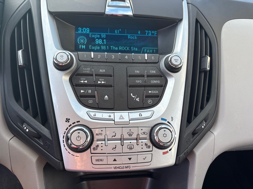 2010 Chevrolet Equinox Image 11