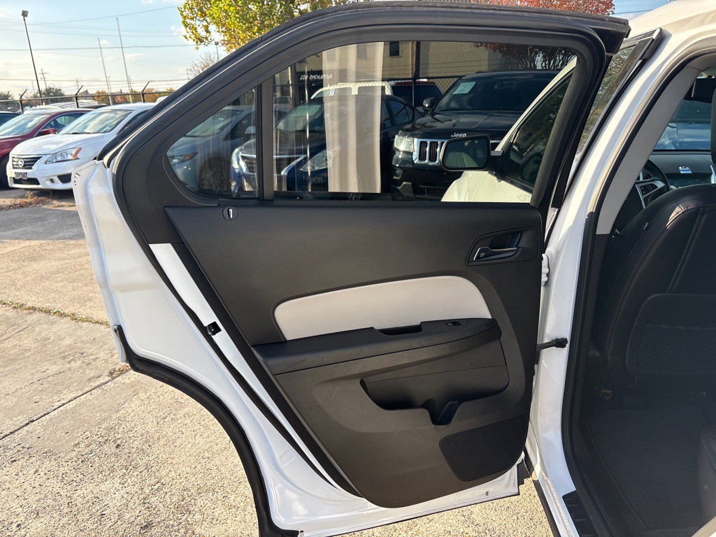 2010 Chevrolet Equinox Image 18