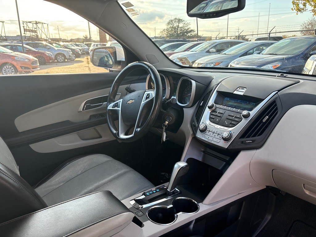 2010 Chevrolet Equinox Image 25