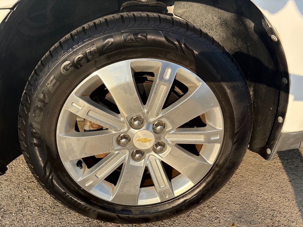 2010 Chevrolet Equinox Image 34