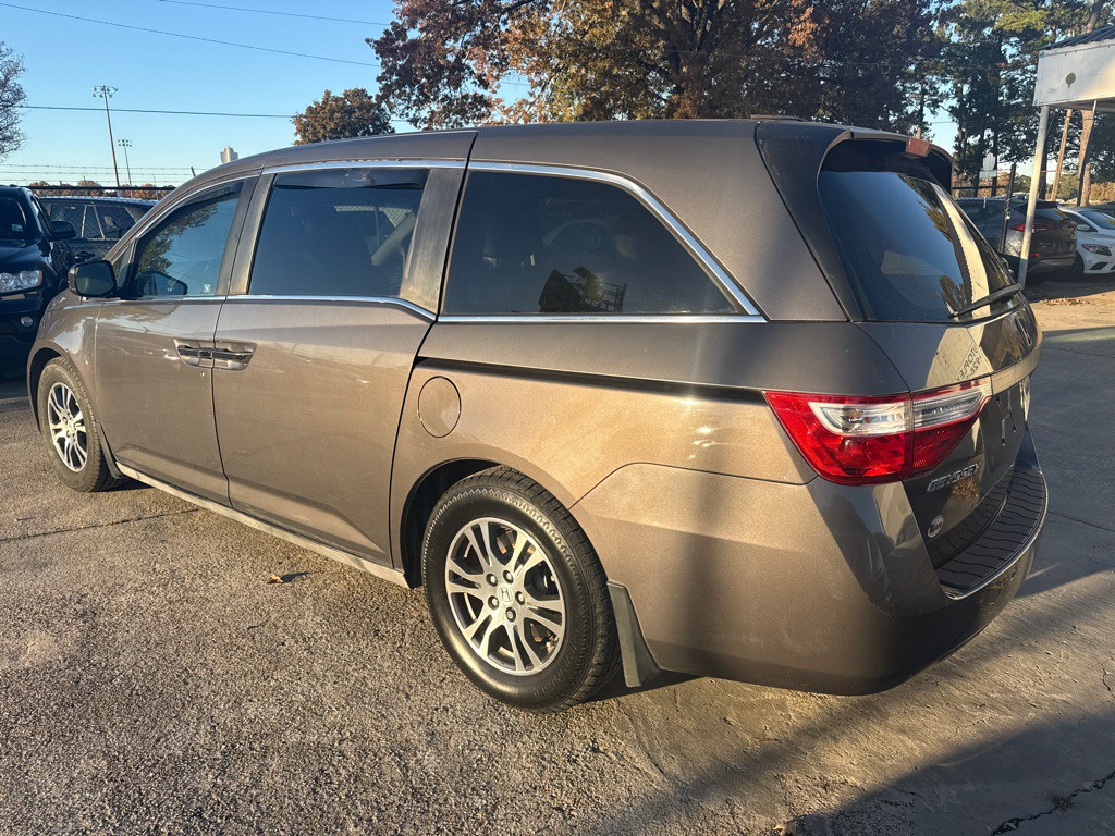 2012 Honda Odyssey Image 7