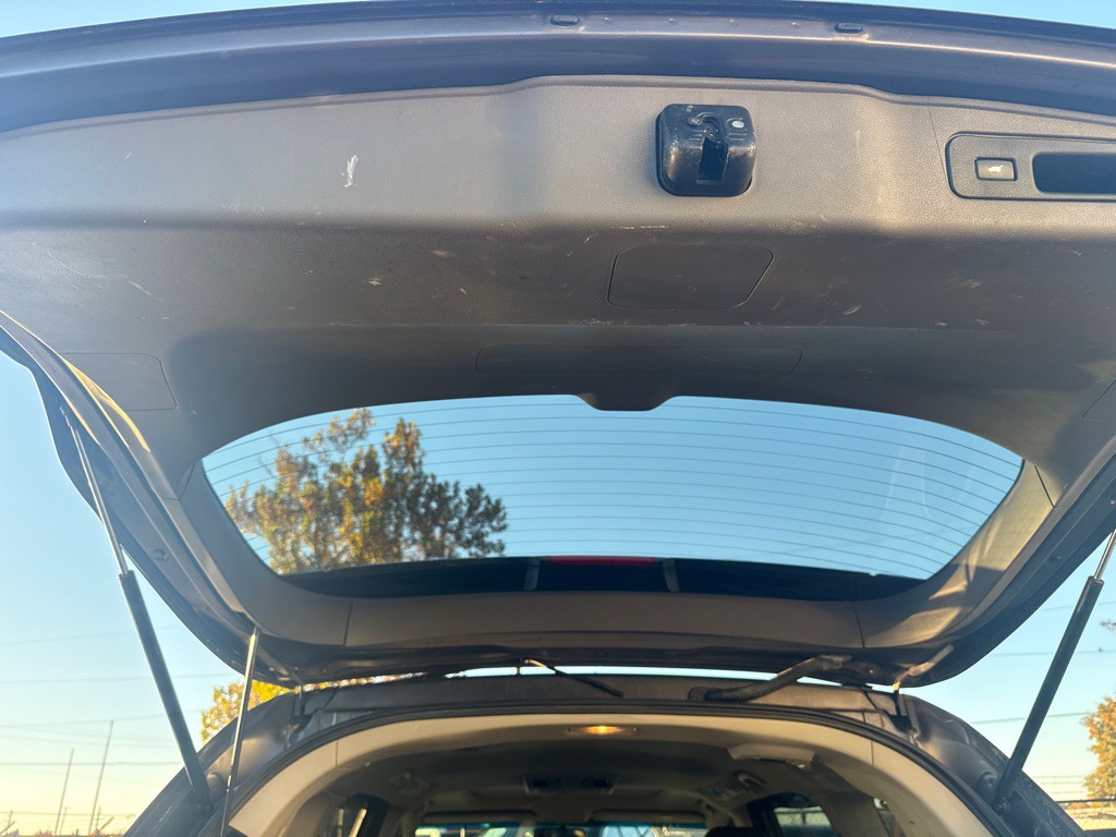 2012 Honda Odyssey Image 24