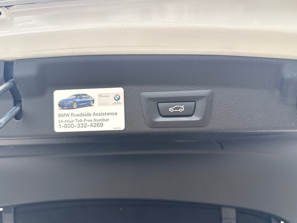 2017 BMW 4 Series Image 19