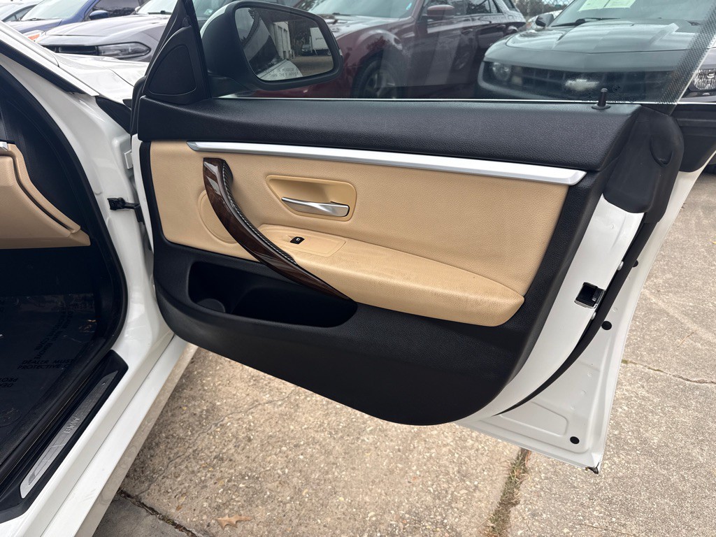 2017 BMW 4 Series Image 25