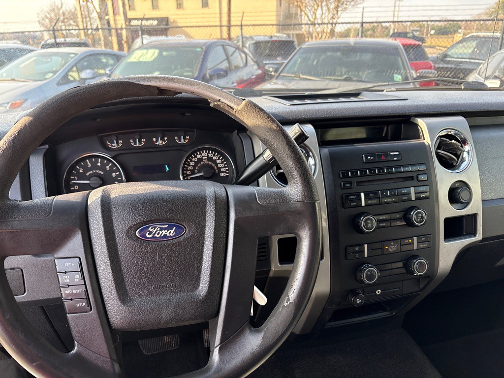 2011 Ford F-150 Image 10