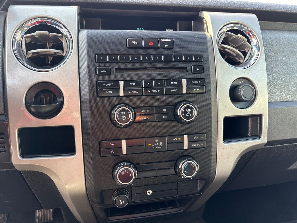 2011 Ford F-150 Image 11