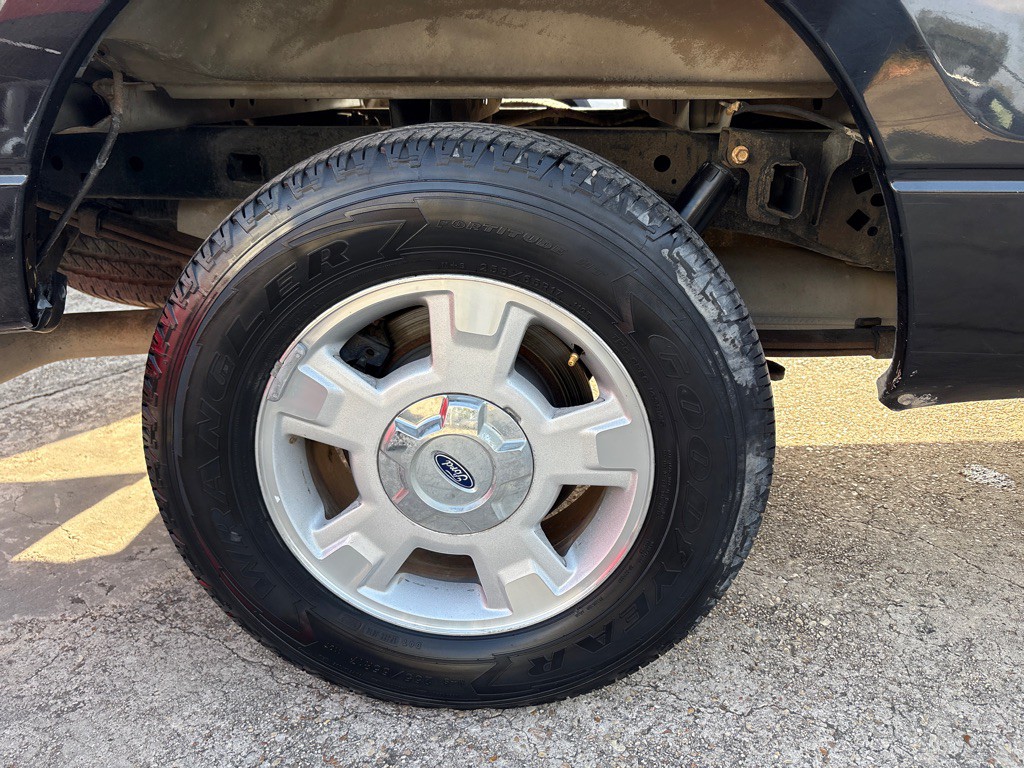 2011 Ford F-150 Image 30