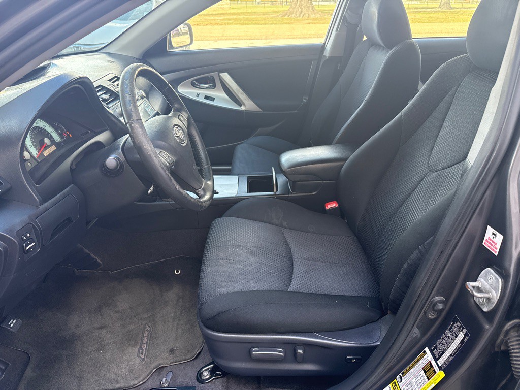 2009 Toyota Camry Image 10