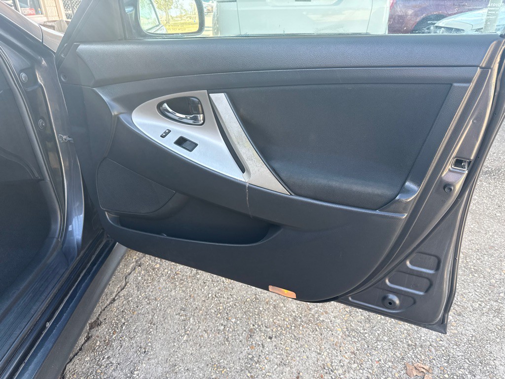 2009 Toyota Camry Image 29