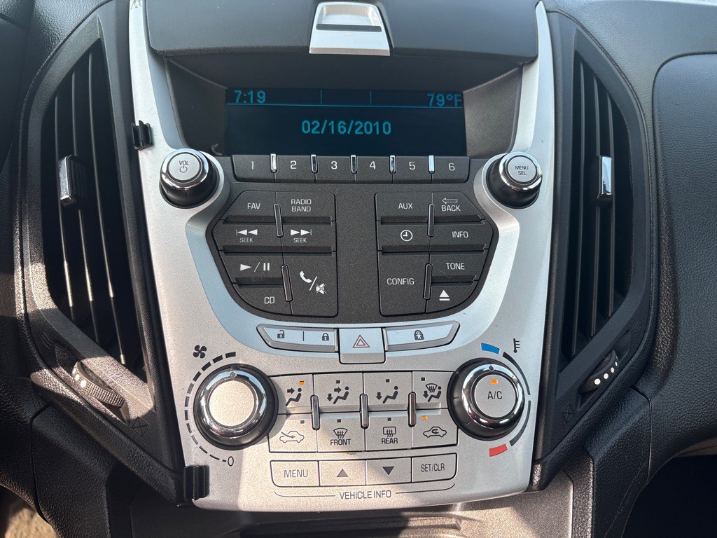 2015 Chevrolet Equinox Image 10