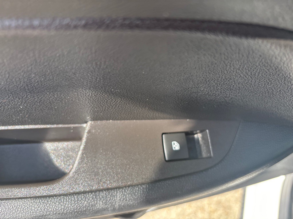 2015 Chevrolet Equinox Image 18