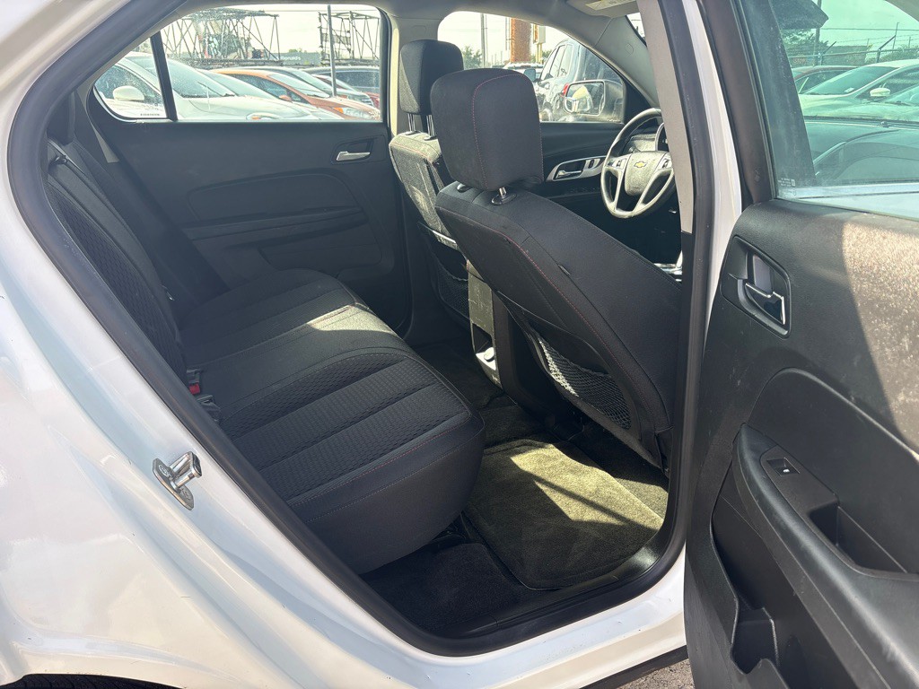 2015 Chevrolet Equinox Image 21