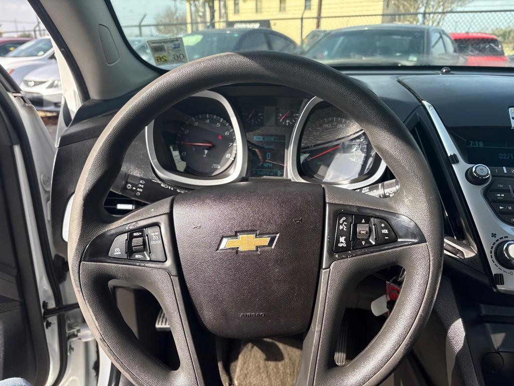 2015 Chevrolet Equinox Image 11