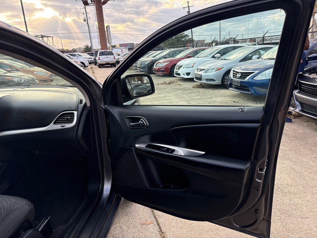 2014 Dodge Journey Image 25