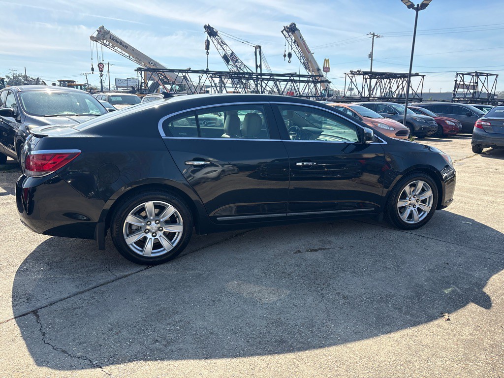 2012 Buick Lacrosse Image 6
