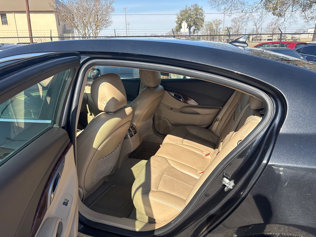 2012 Buick Lacrosse Image 16