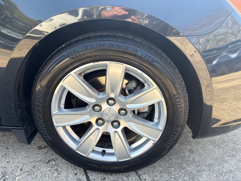 2012 Buick Lacrosse Image 27