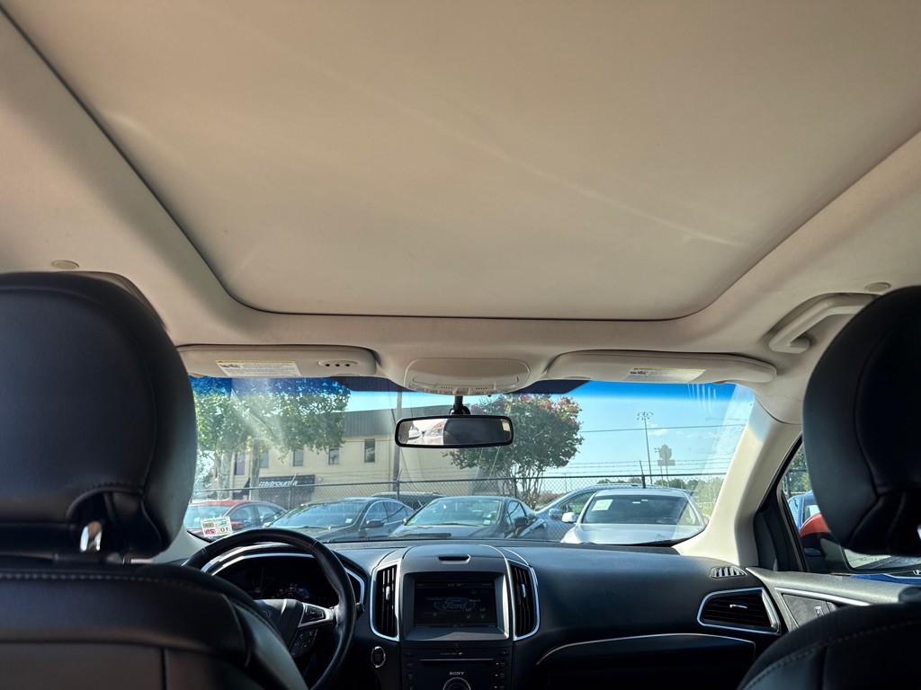 2015 Ford Edge Image 13