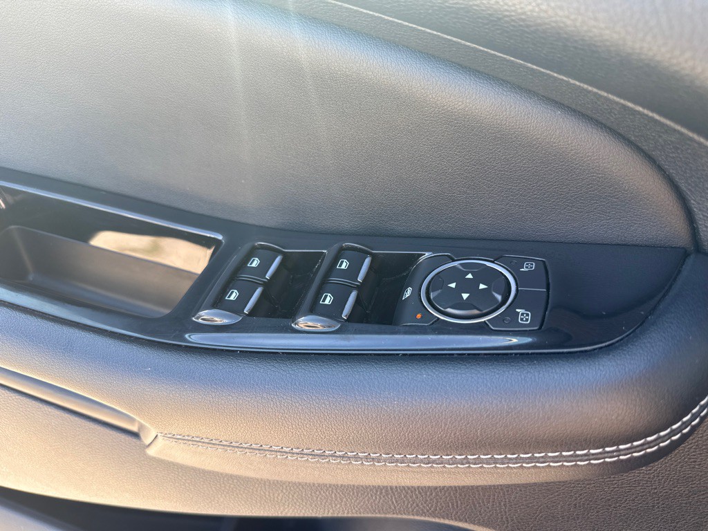 2015 Ford Edge Image 21