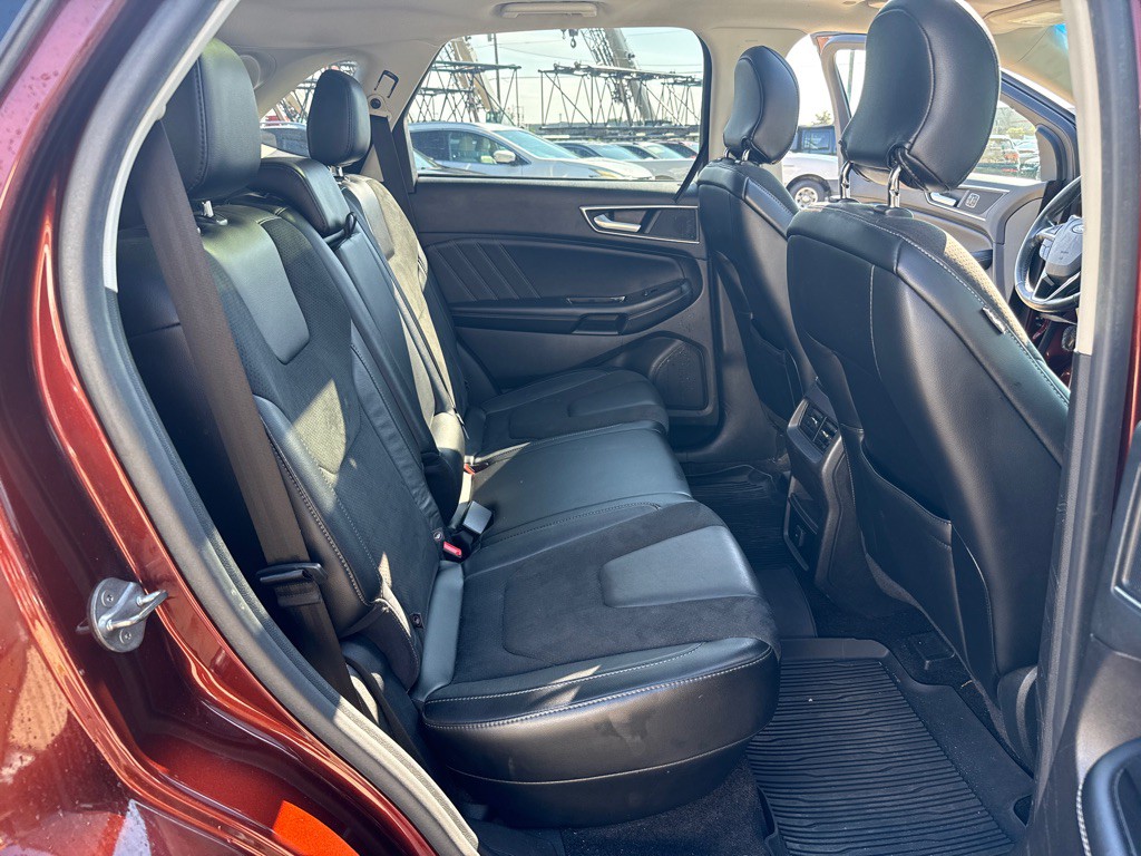 2015 Ford Edge Image 26