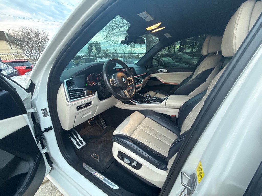 2020 BMW X7 Image 10